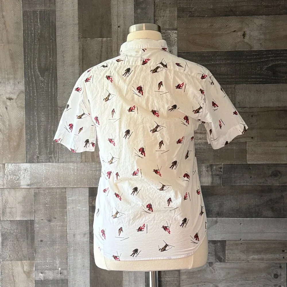 Men's Banana Republic white button up shirt medium preppy winter ski snow sports